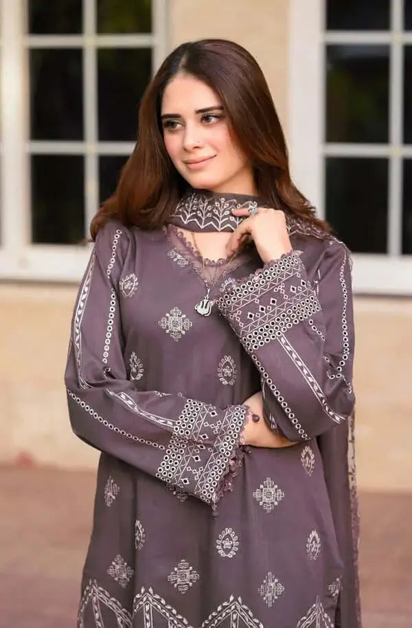 3PC | Lawn EMB FPAK-053