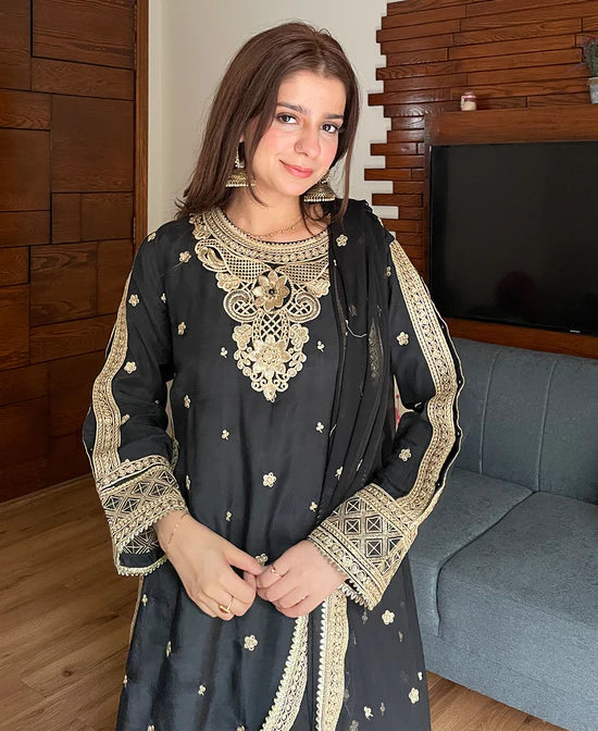 3PC | Raw Silk EMB FPSS-031